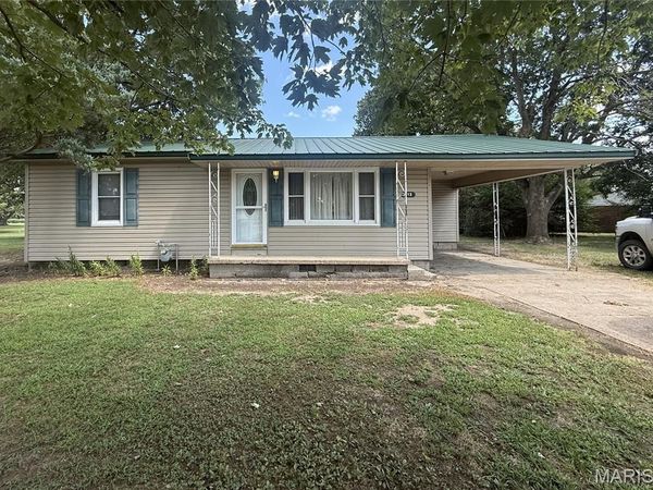 1013 State B Highway , Wardell, MO 63879