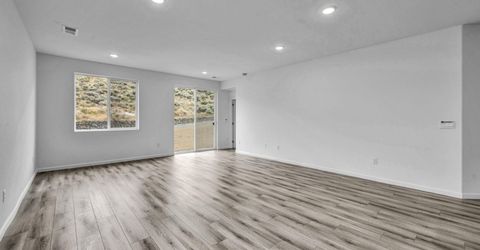835 Kess Way, Unit Lot 32, Reno, NV 89506 Photo