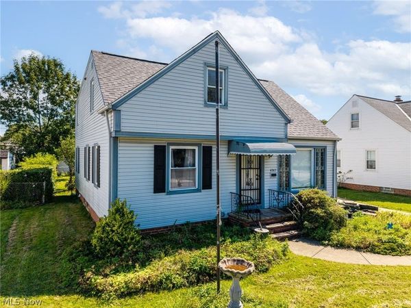 4747 Southwood Drive , Brooklyn, OH 44144