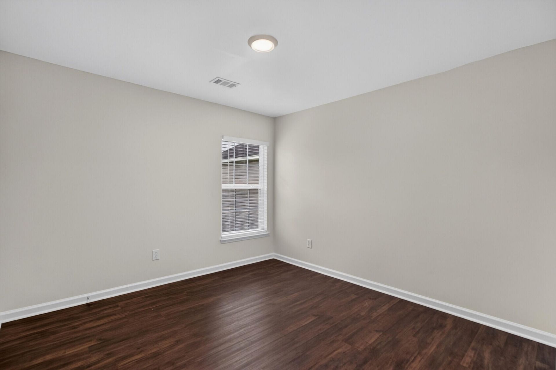 121 Mockernut Drive Photo 25