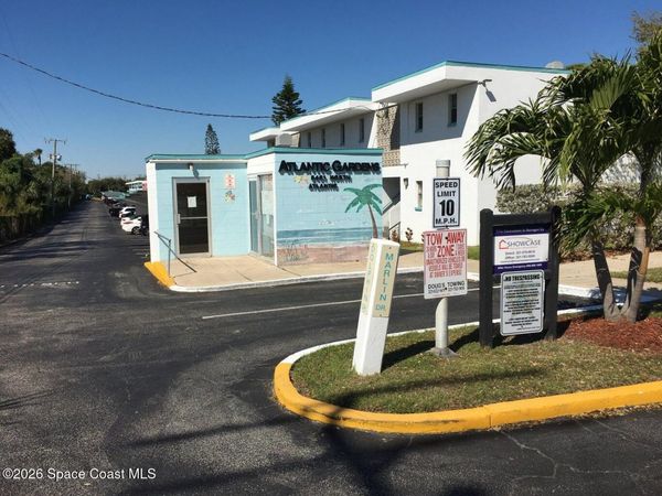 8401 N Atlantic Avenue N, Unit J14, Cape Canaveral, FL 32920