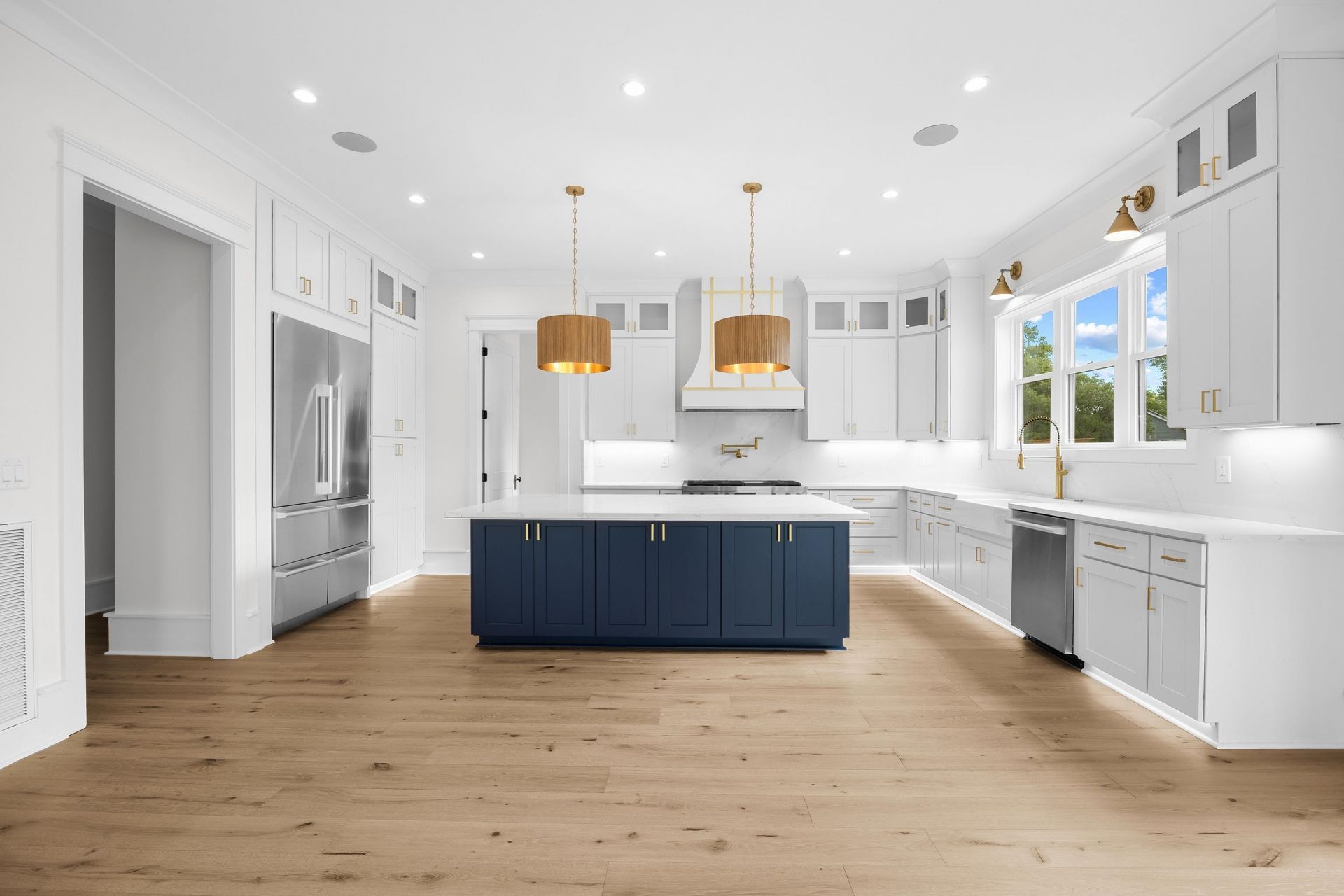 165 Melton Ave. Photo 8