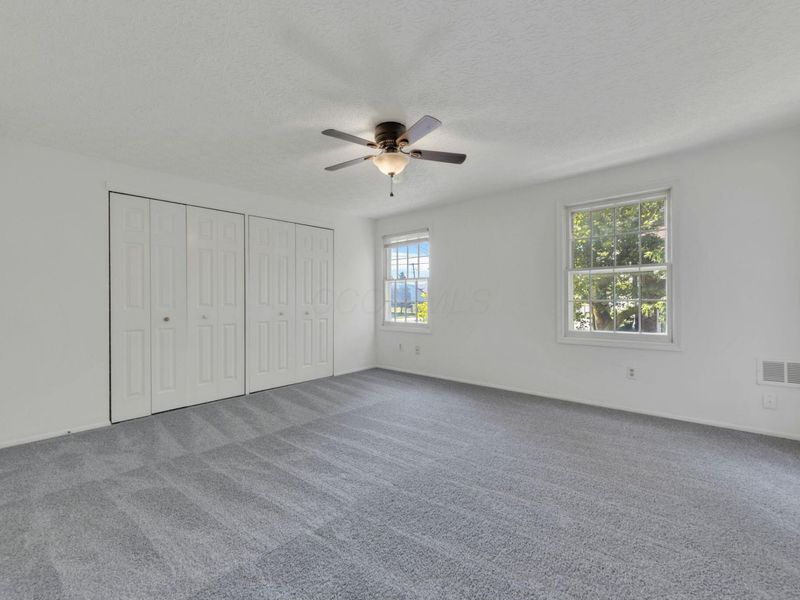 631 Simbury Street, Columbus, OH 43228 Photo 15
