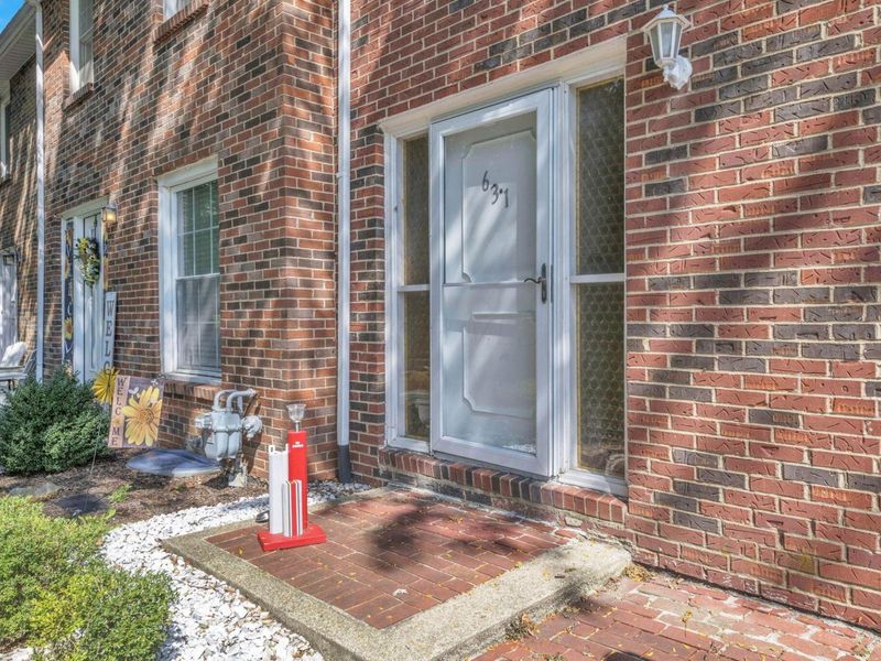 631 Simbury Street, Columbus, OH 43228 Photo 37