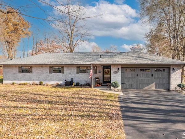 7558 Apache Trail Trail, Temperance, MI 48182