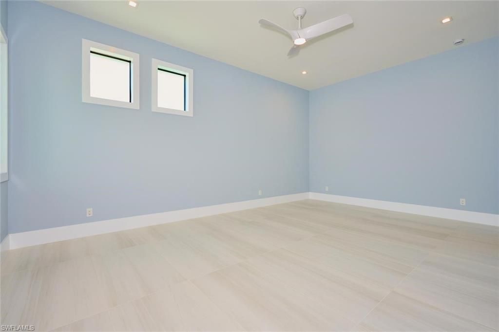 938 San Carlos Dr, Fort Myers Beach, FL 33931 Photo