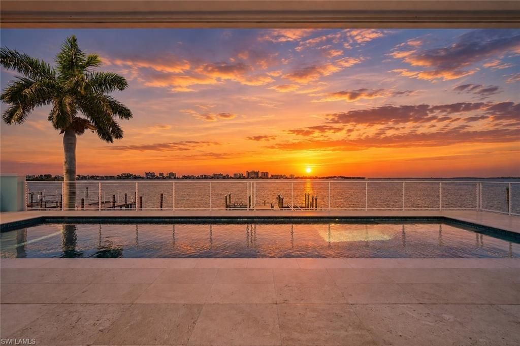 938 San Carlos Dr, Fort Myers Beach, FL 33931 Photo