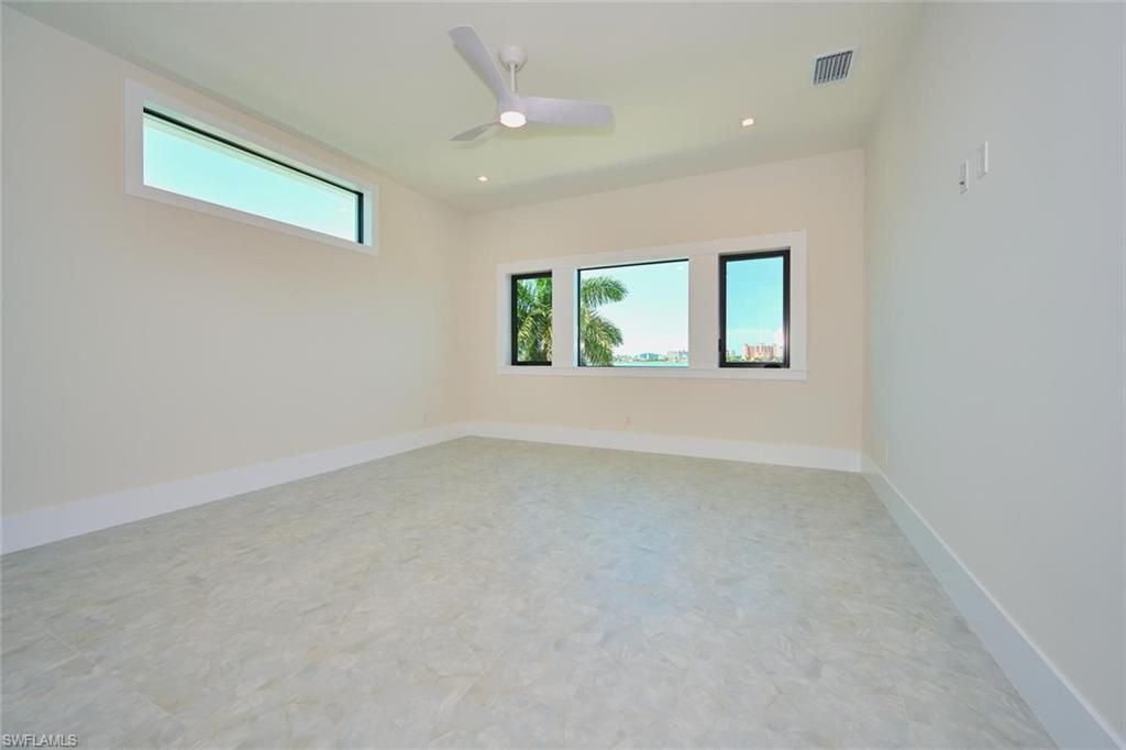 938 San Carlos Dr , Fort Myers Beach, FL 33931 Photo