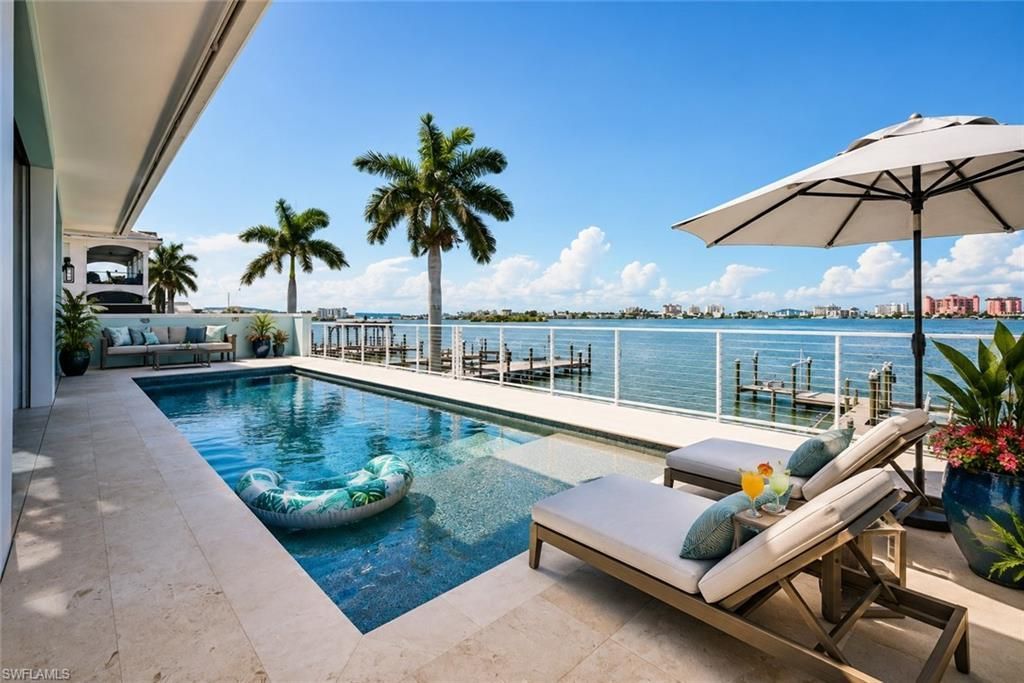 938 San Carlos Dr, Fort Myers Beach, FL 33931 Photo