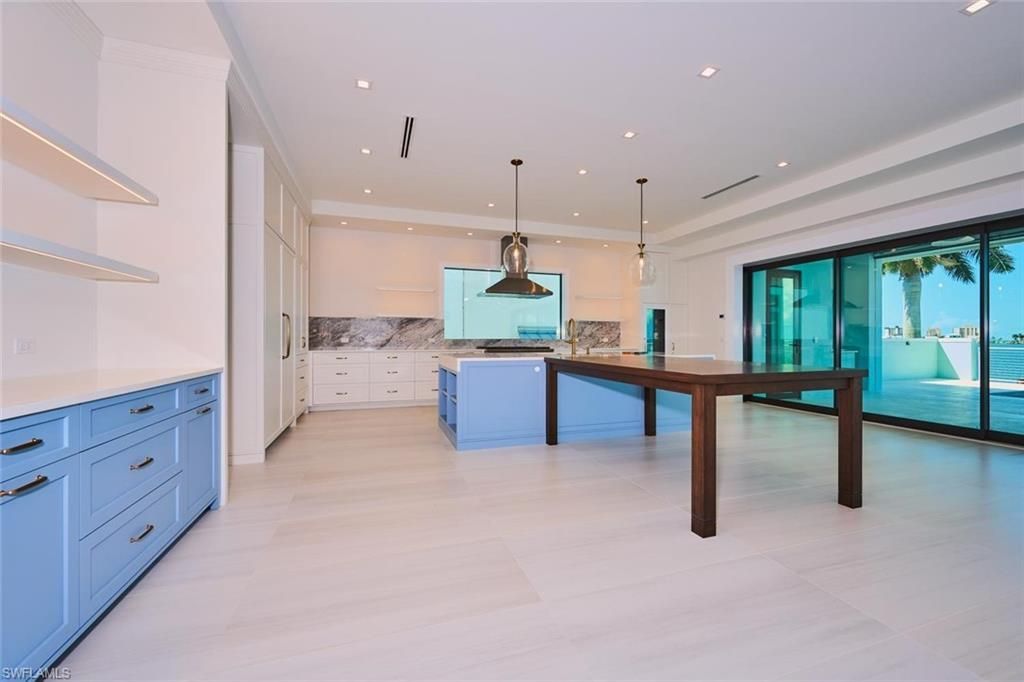 938 San Carlos Dr , Fort Myers Beach, FL 33931 Photo