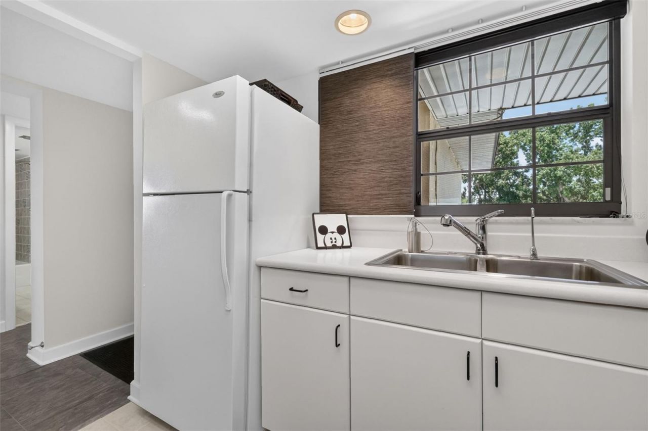 101 N Grandview Street, Unit 412, Mount Dora, FL 32757 Photo