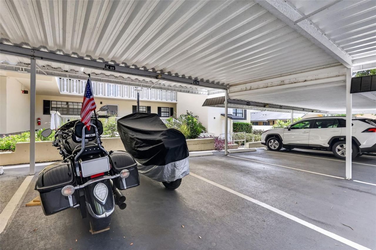 101 N Grandview Street, Unit 412, Mount Dora, FL 32757 Photo