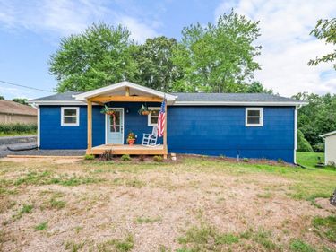 1520 Link Road, Bedford, VA 24523