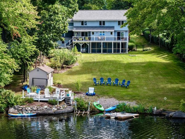 11 Cove Dr, Sturbridge, MA 01566