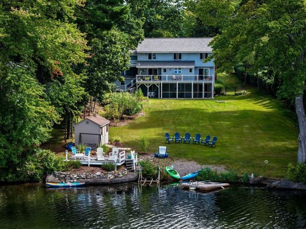 11 Cove Dr, Sturbridge, MA 01566