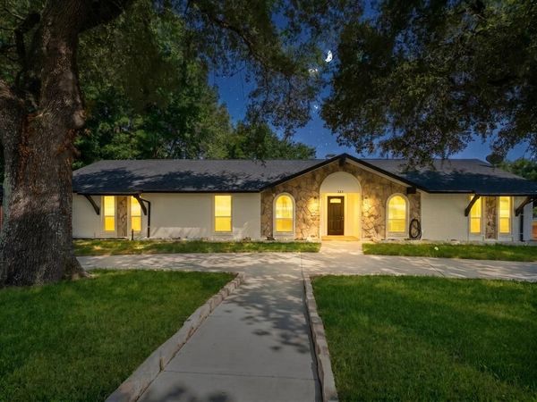925 Lake North Road, Rowlett, TX 75089