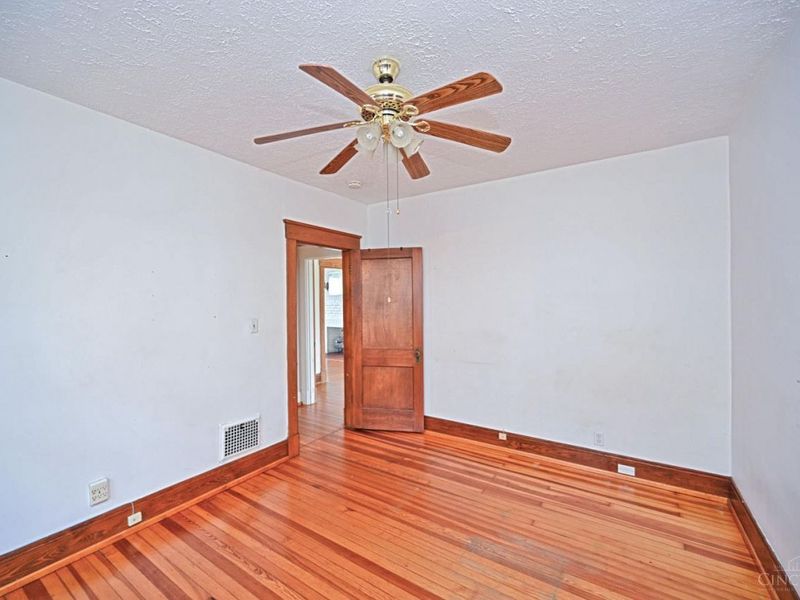 141 Nansen Street, Cincinnati, OH 45216 Photo 41