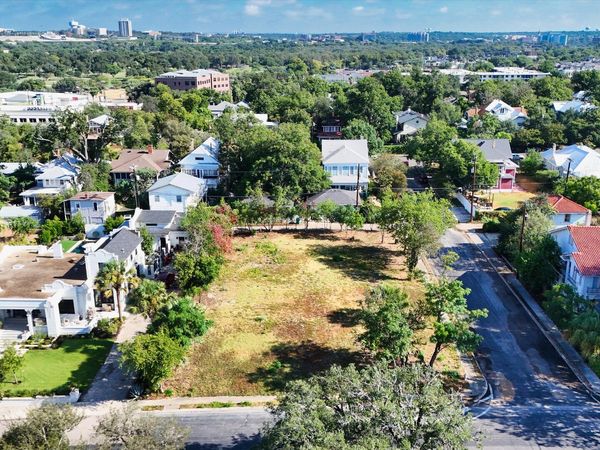 255 Brahan Blvd, San Antonio, TX 78215