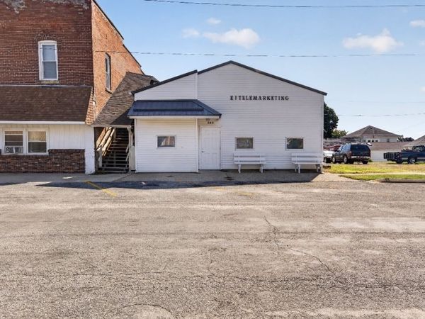 406 Main Street , Lost Nation, IA 52254