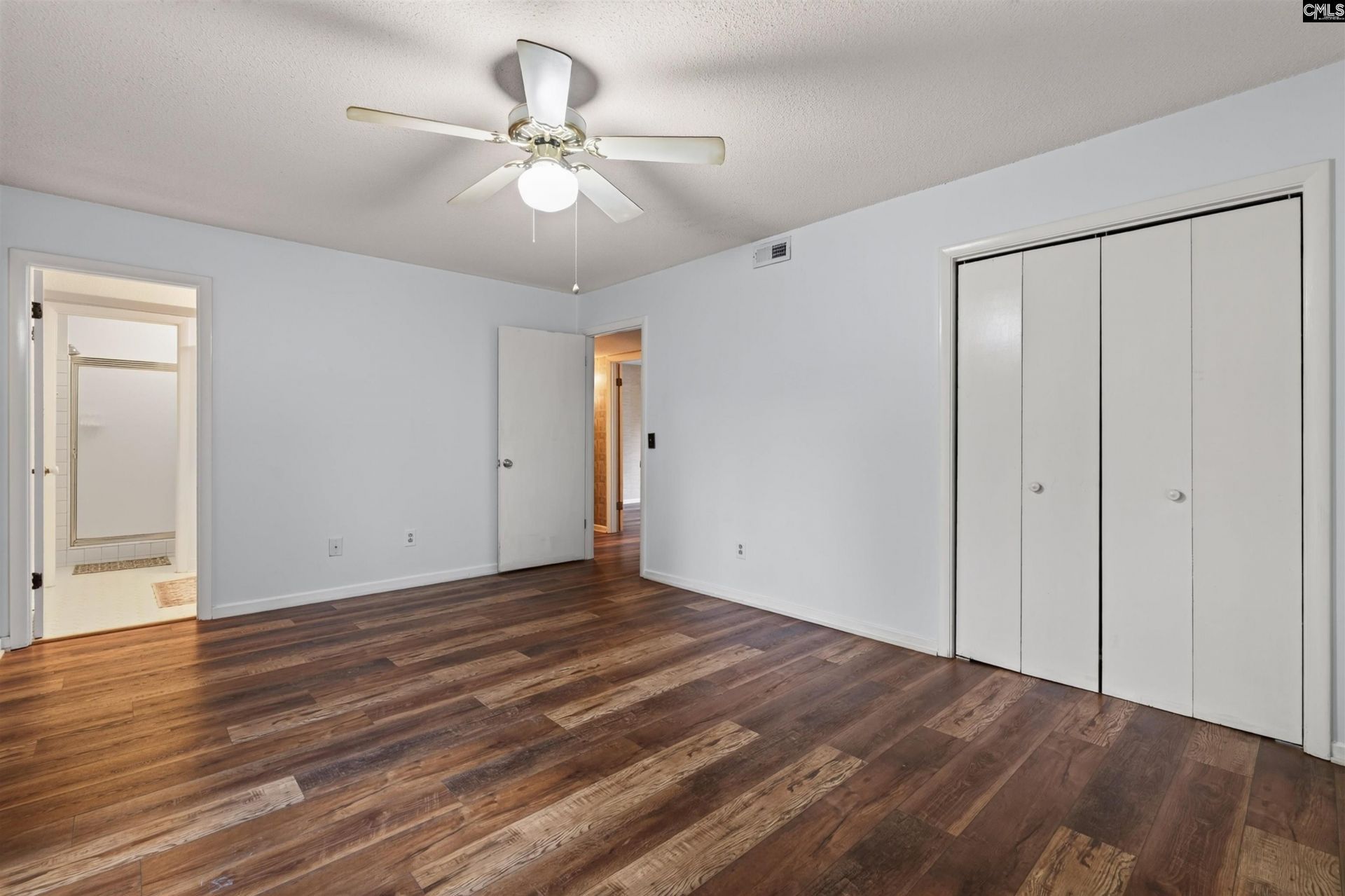 3600 Chateau Drive  Photo 13