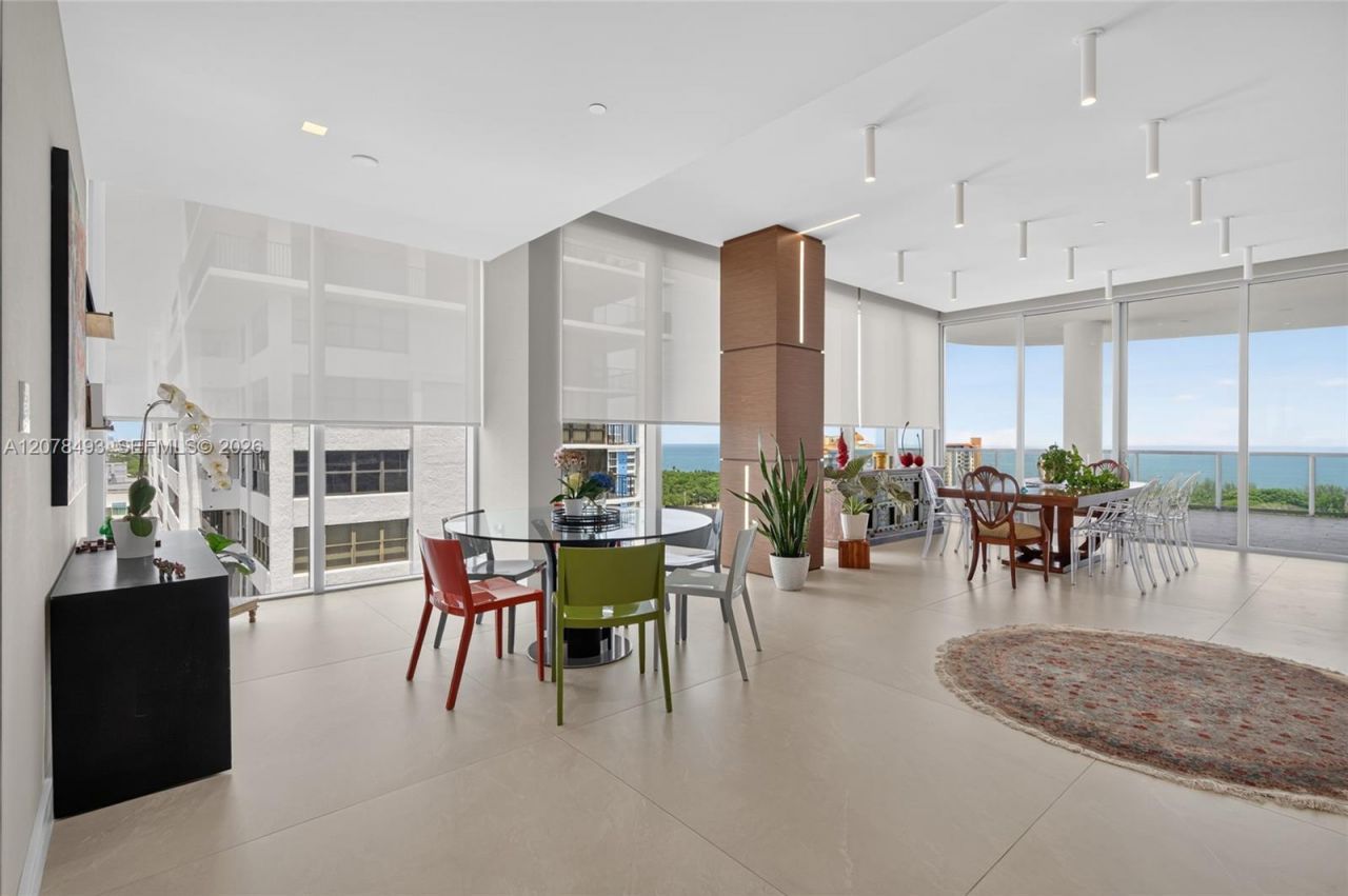 920 Intracoastal Dr, Unit PH2, Fort Lauderdale, FL 33304 Photo