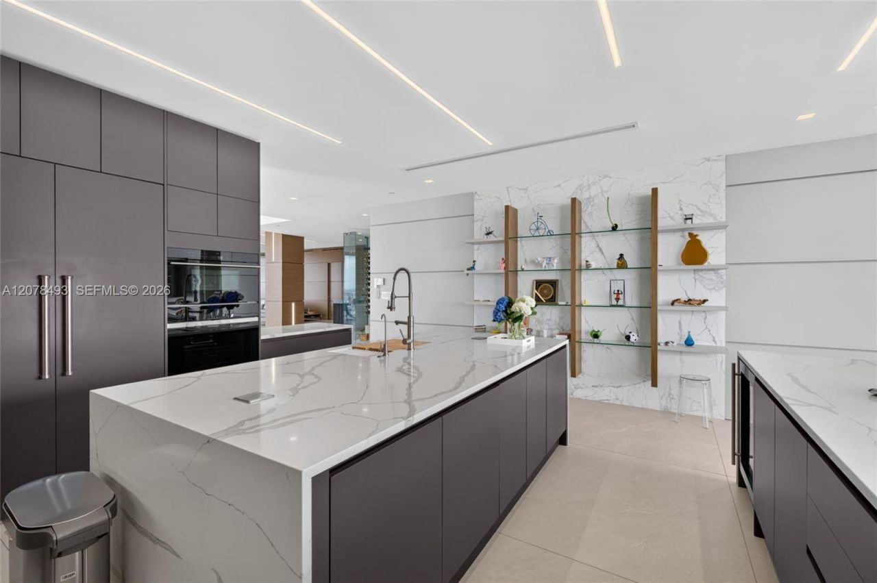 920 Intracoastal Dr, Unit PH2, Fort Lauderdale, FL 33304 Photo