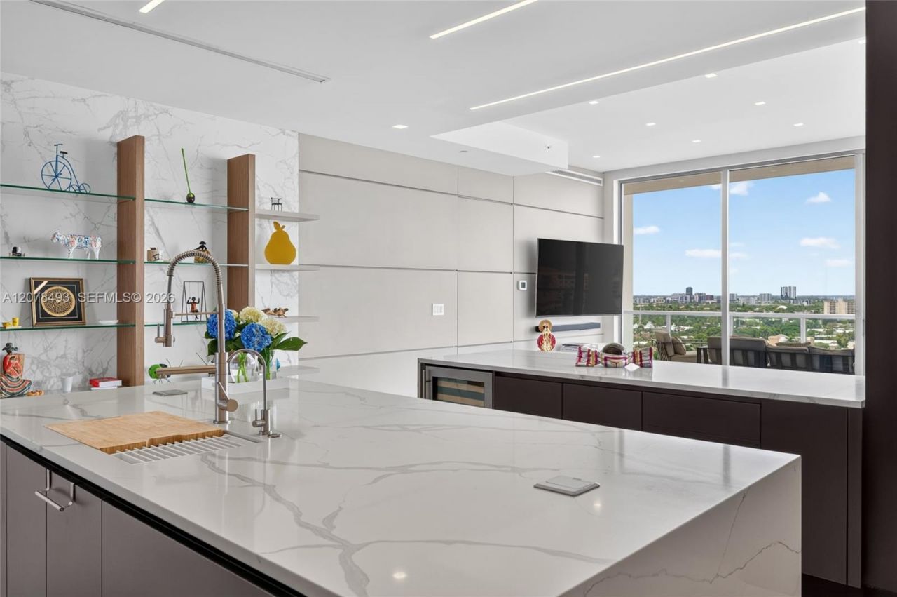 920 Intracoastal Dr, Unit PH2, Fort Lauderdale, FL 33304 Photo