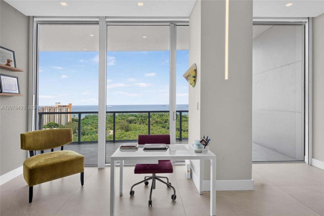920 Intracoastal Dr, Unit PH2, Fort Lauderdale, FL 33304 Photo