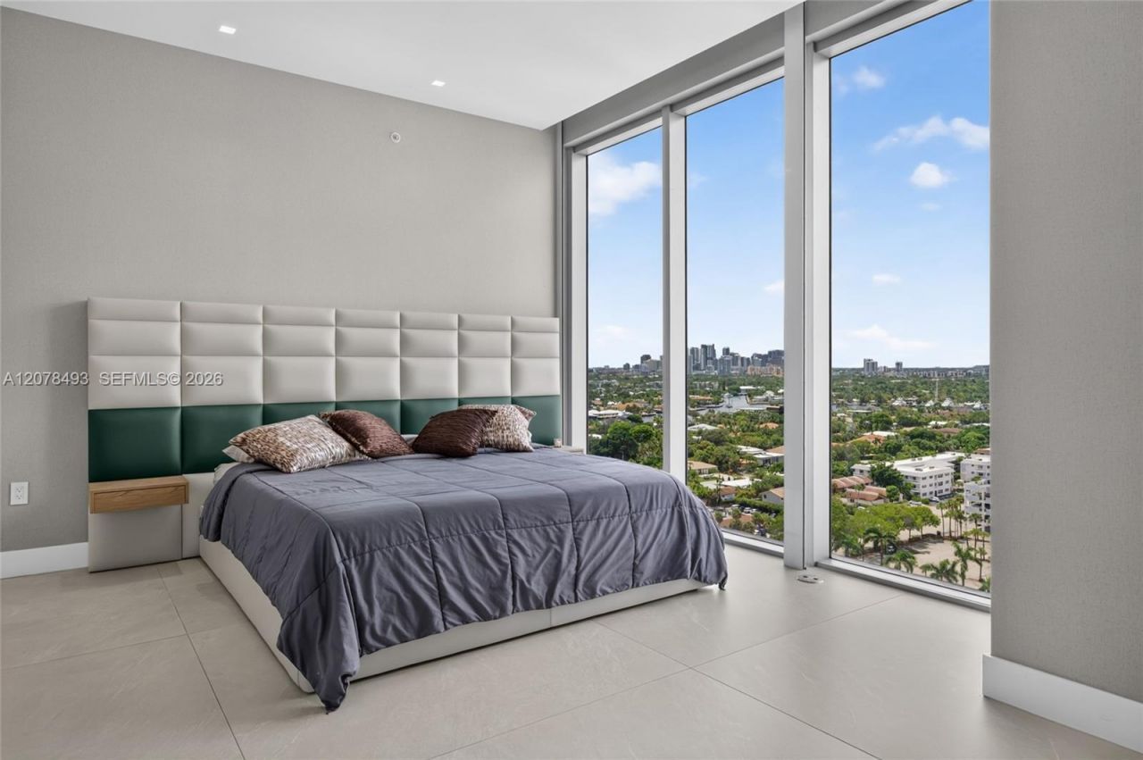 920 Intracoastal Dr, Unit PH2, Fort Lauderdale, FL 33304 Photo