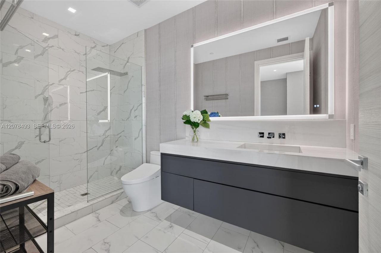 920 Intracoastal Dr, Unit PH2, Fort Lauderdale, FL 33304 Photo