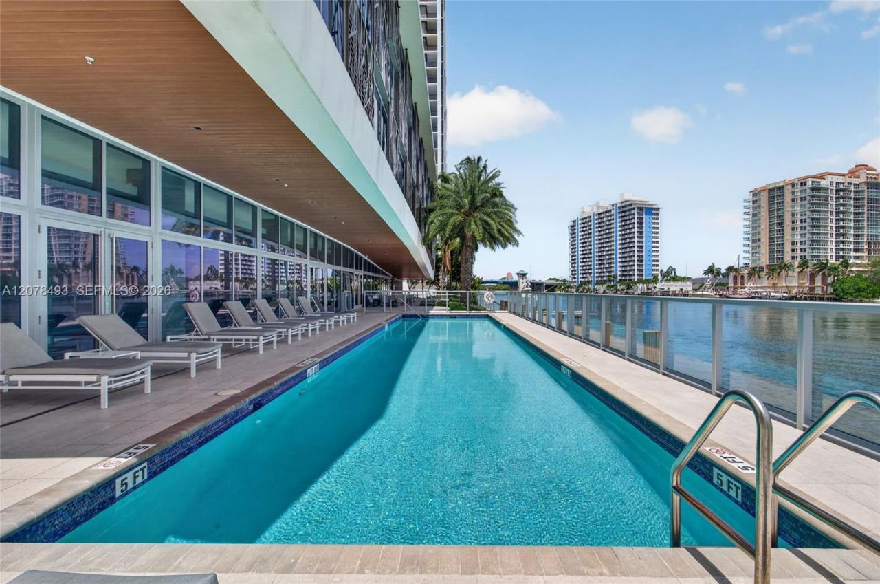 920 Intracoastal Dr, Unit PH2, Fort Lauderdale, FL 33304 Photo