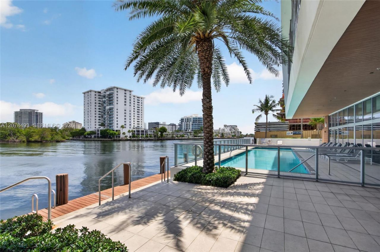920 Intracoastal Dr, Unit PH2, Fort Lauderdale, FL 33304 Photo