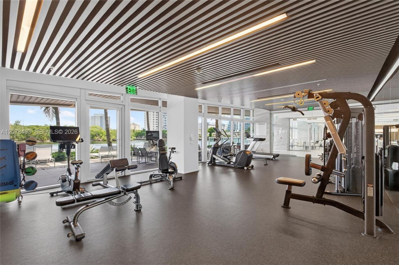 920 Intracoastal Dr, Unit PH2, Fort Lauderdale, FL 33304 Photo