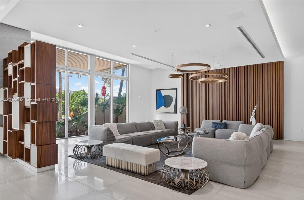 920 Intracoastal Dr, Unit PH2, Fort Lauderdale, FL 33304 Photo