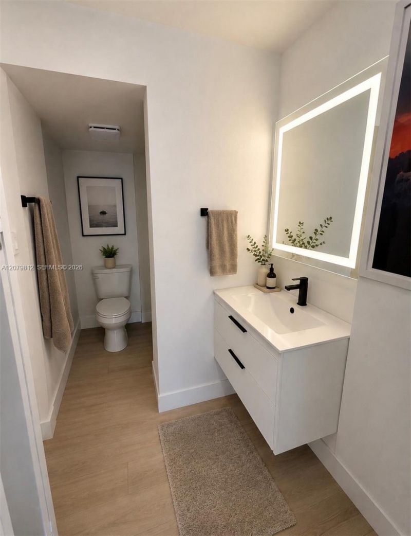 6900 E Bay Dr, Unit 9L, Miami Beach, FL 33141 Photo