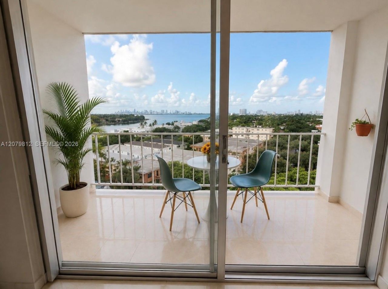 6900 E Bay Dr, Unit 9L, Miami Beach, FL 33141 Photo