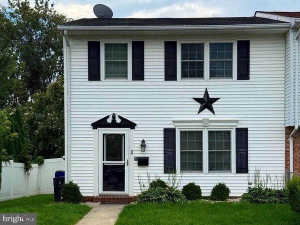 2 PEACH ORCHARD COURT , BRUNSWICK, MD 21716