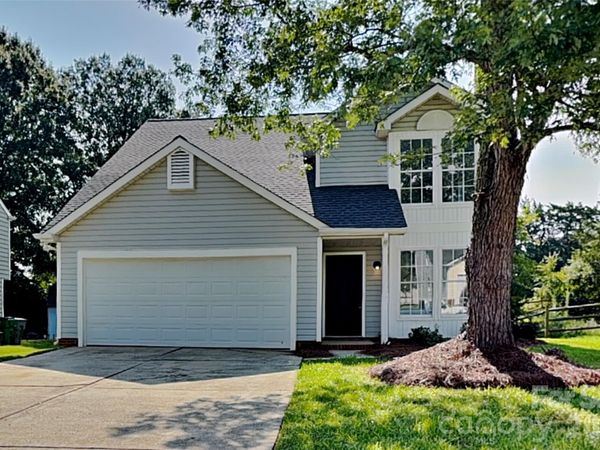 9428 White Cedar Court , Charlotte, NC 28213