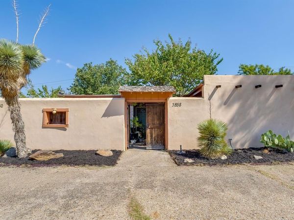 3858 Wonder Court , Fort Worth, TX 76133