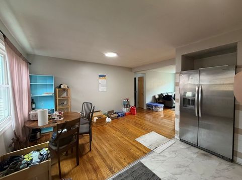 Main Photo