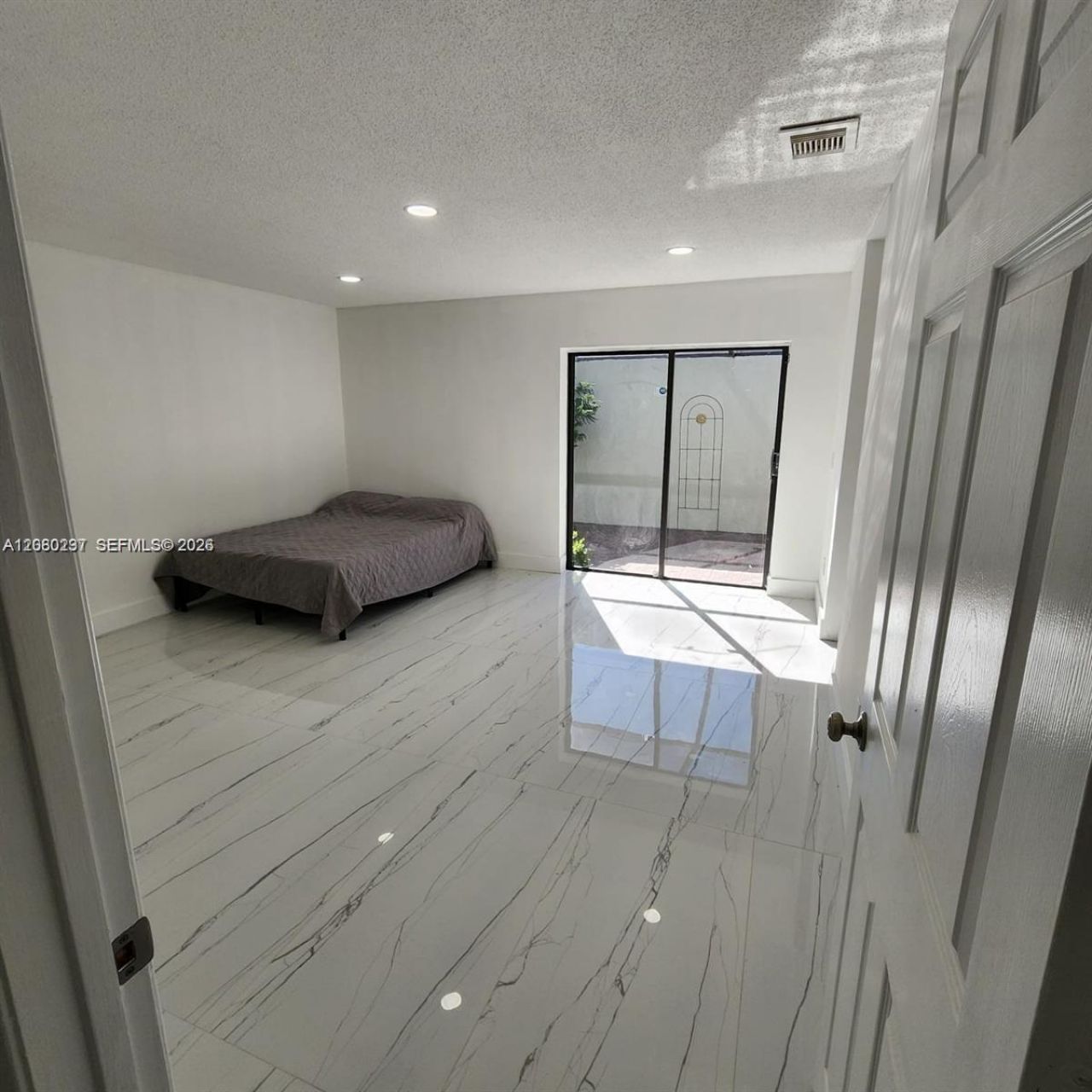 9088 SW 22nd St , Unit E, Boca Raton, FL 33428 Photo