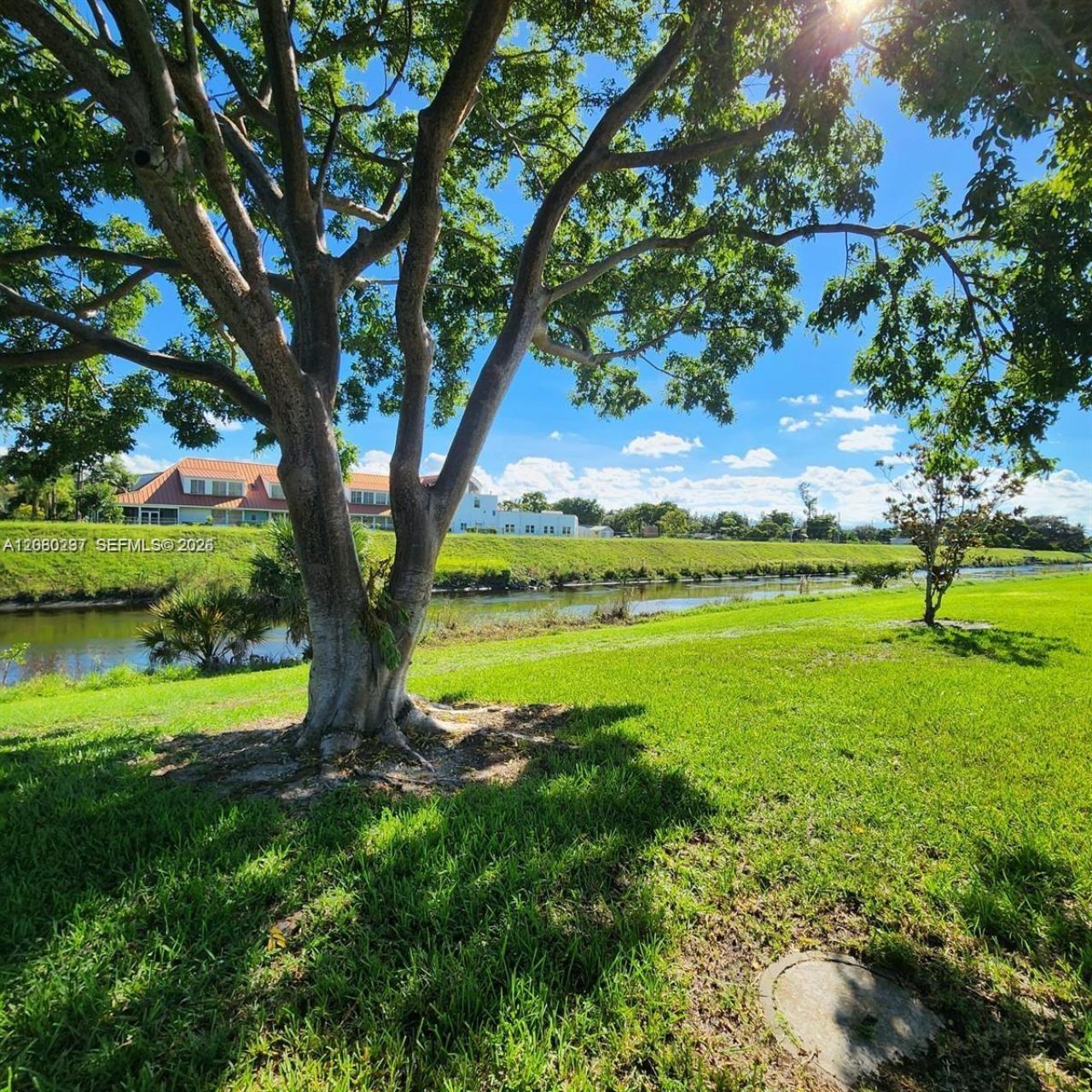 9088 SW 22nd St , Unit E, Boca Raton, FL 33428 Photo