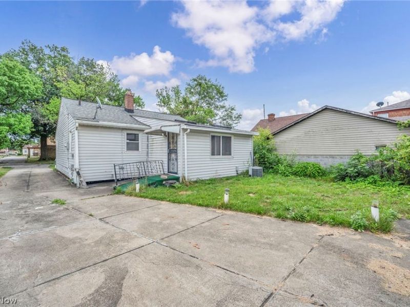 4008 E 186th Street, Cleveland, OH 44122 Photo 29