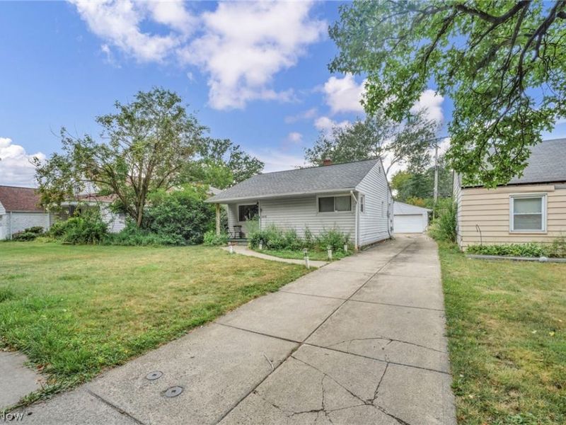 4008 E 186th Street, Cleveland, OH 44122 Photo 34