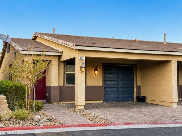 2723 Chinaberry Hill Street , Laughlin, NV 89029
