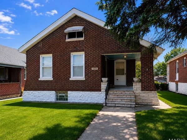 5828 S Kingshighway Boulevard , St Louis, MO 63109