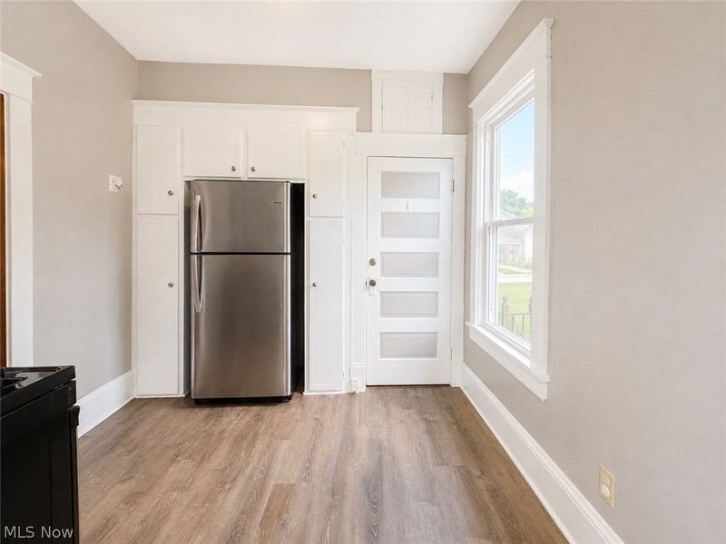 287 W North Avenue, East Palestine, OH 44413 Photo 17