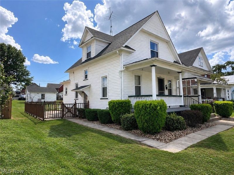 287 W North Avenue, East Palestine, OH 44413 Photo 2