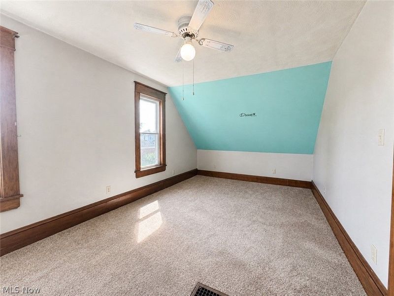 287 W North Avenue, East Palestine, OH 44413 Photo 22