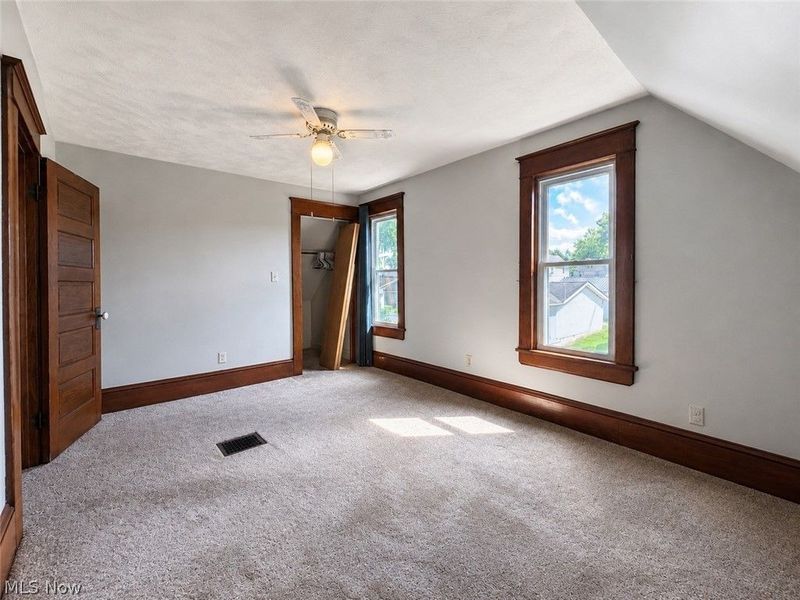 287 W North Avenue, East Palestine, OH 44413 Photo 25